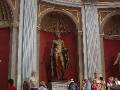 40 Vatican 5 * A bronze statue in the Round Room of the Vatican Museum * 800 x 600 * (165KB)